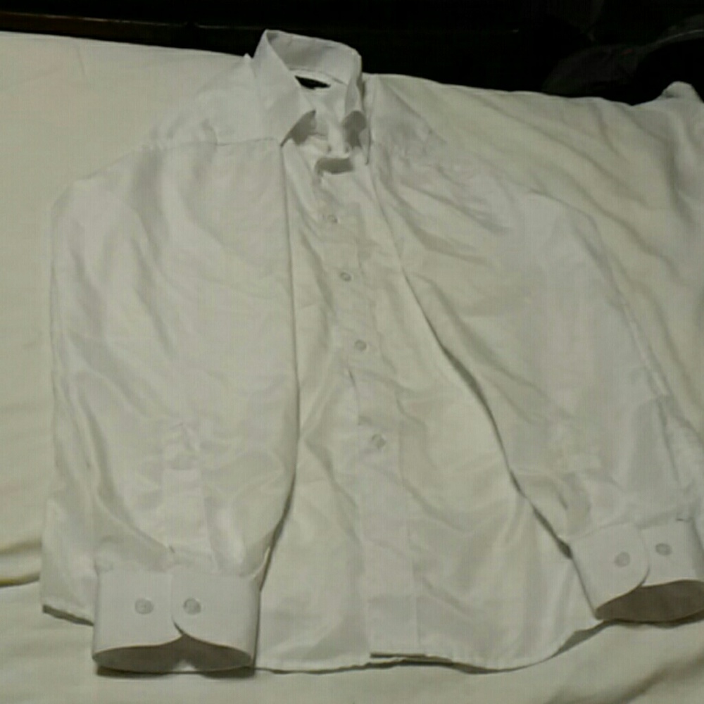 Carolina Bay boys button down dress shirt